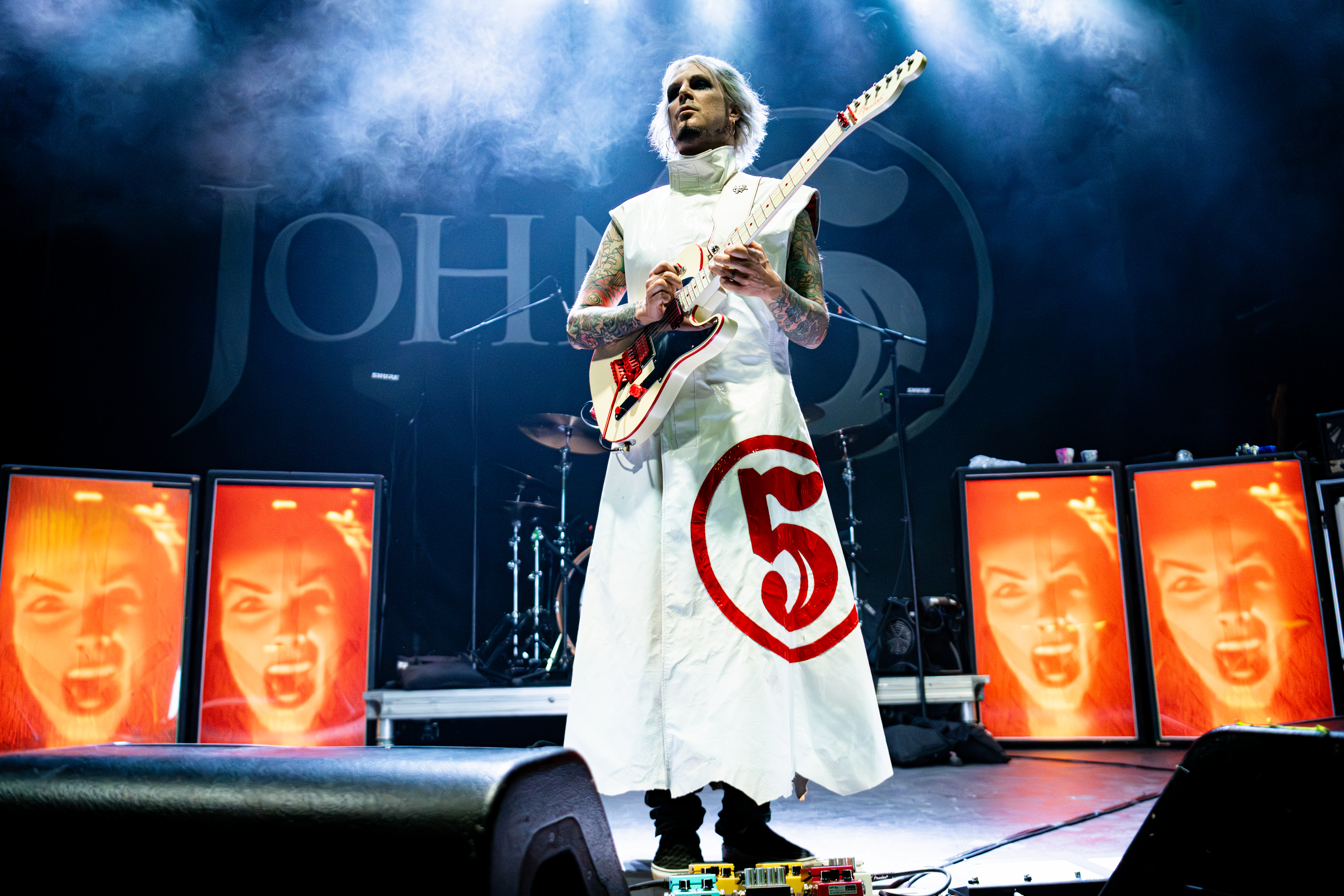John 5 Shredded the Faces Off of Fans In Houston!