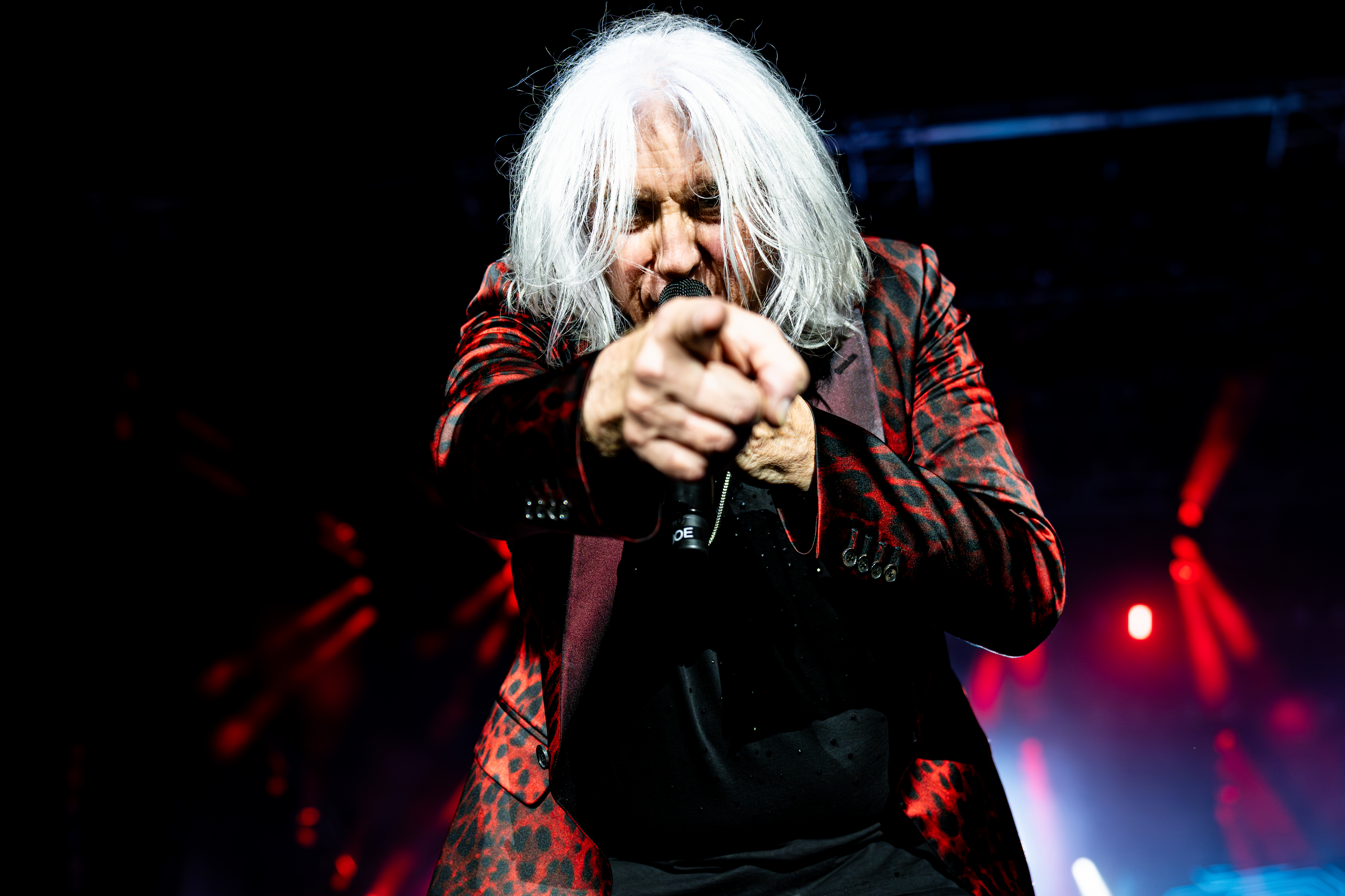 Def Leppard & Journey Co-Headlined Minute Maid Park for their Summer Stadium Tour!