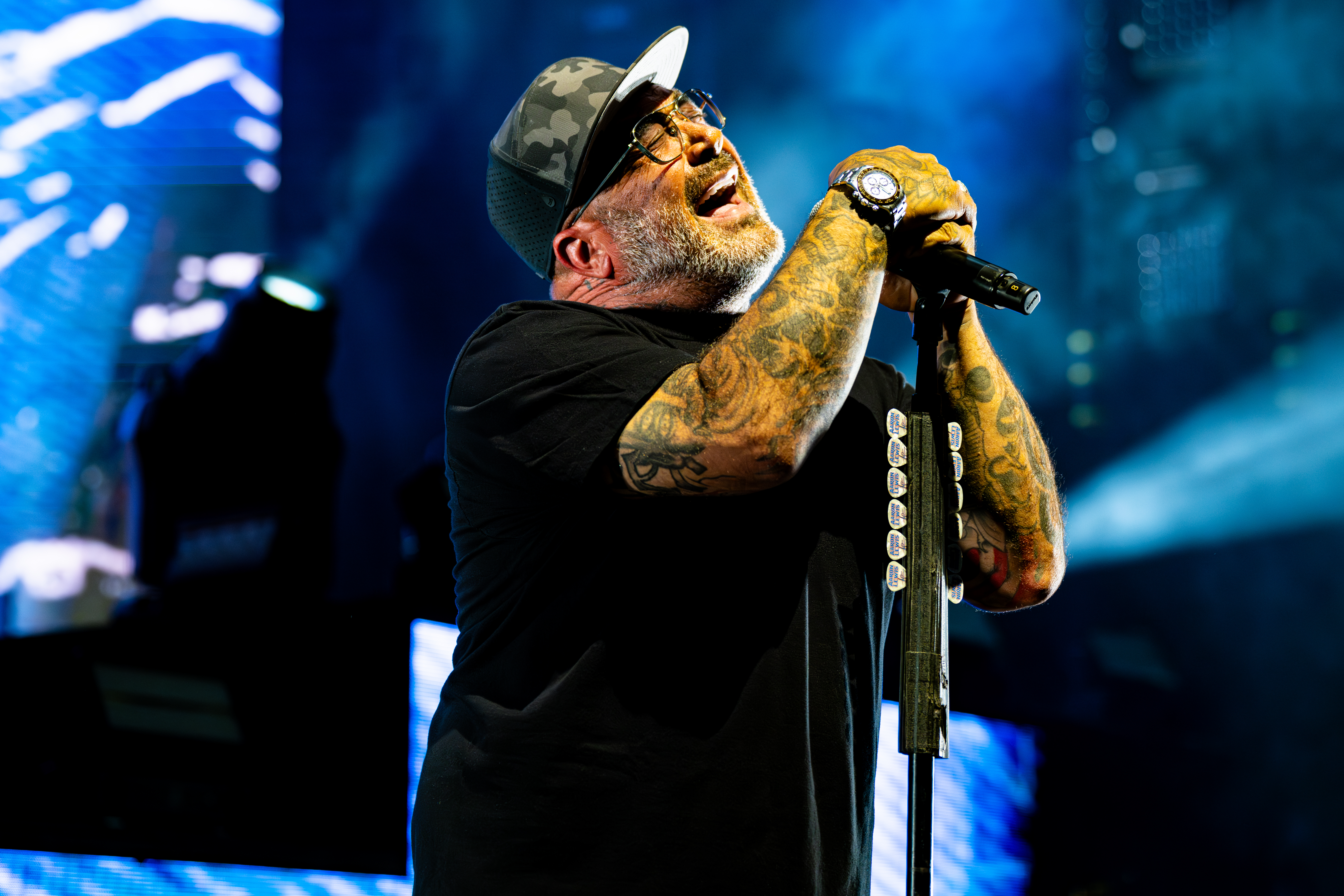 Breaking Benjamin & Staind Co-Headlined the Woodlands!